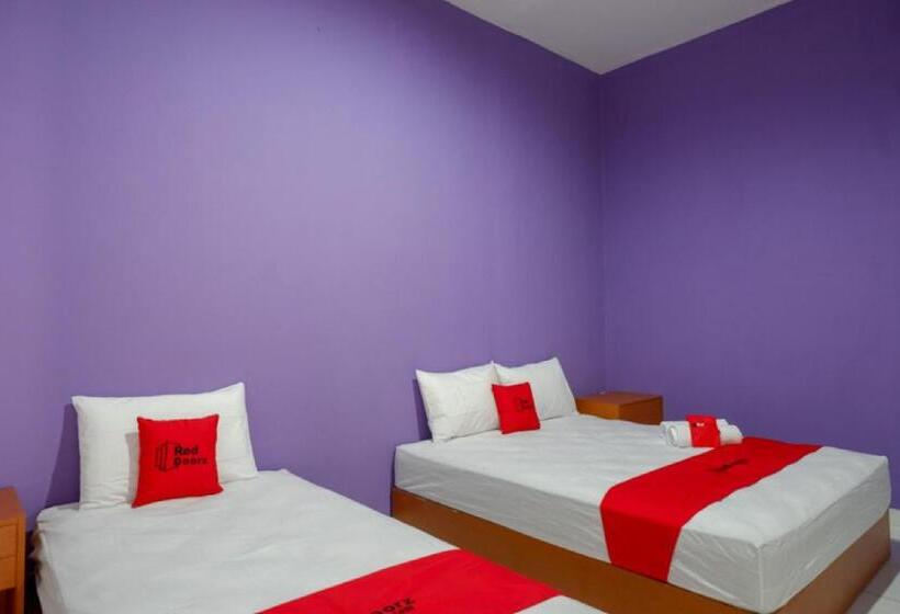بنسيون Reddoorz Near Alun Alun Kaliwungu Kendal