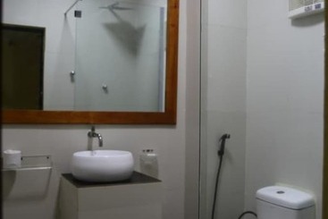 Aqua Hotel Fernando S Bar