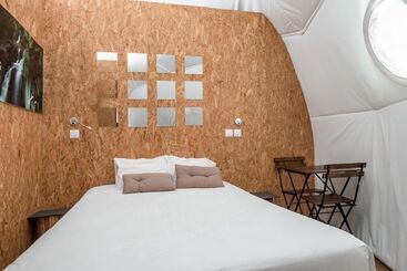تختخواب و صبحانه Natura Glamping