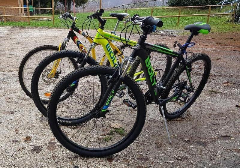 בית מלון כפרי Albergo Ristorante Poli