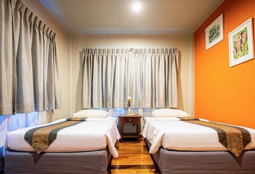 בית מלון כפרי Baan Klang Aow Beach Resort