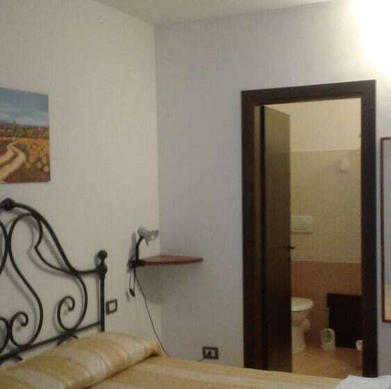 هتل روستایی Agriturismo Le Acacie
