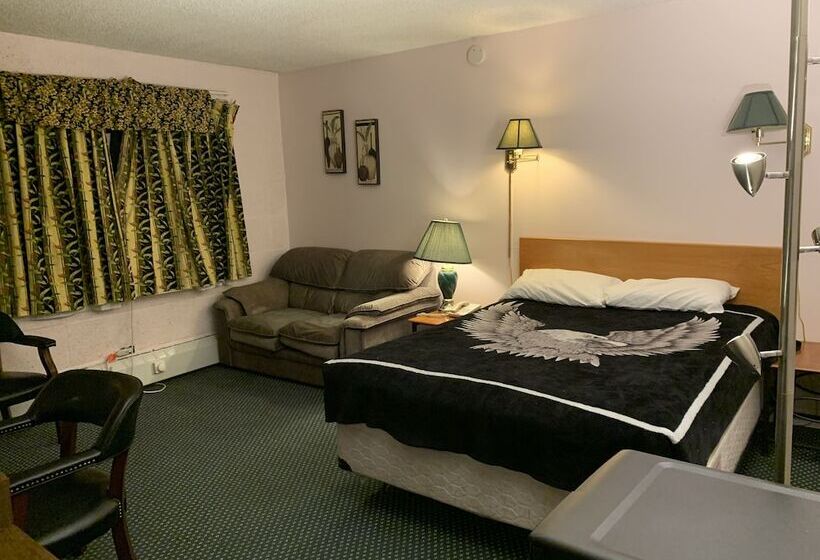 هتل Sheridan Lawrence Inn