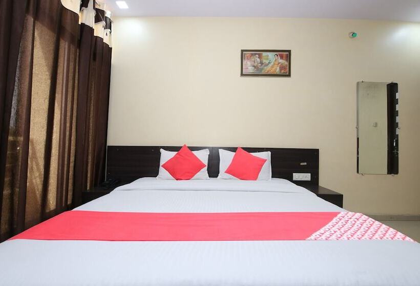 ホテル Shree Uttam Palace Katni