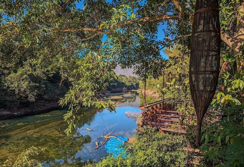 هتل Springriver Resort