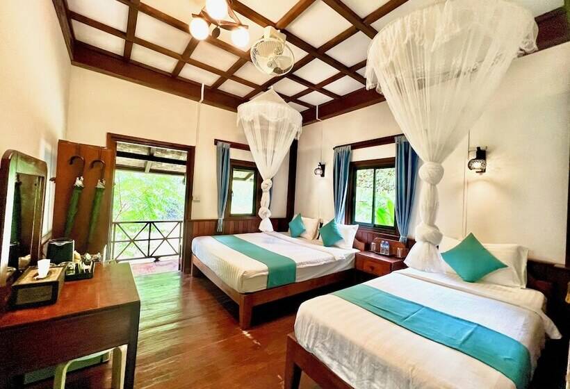 هتل Springriver Resort