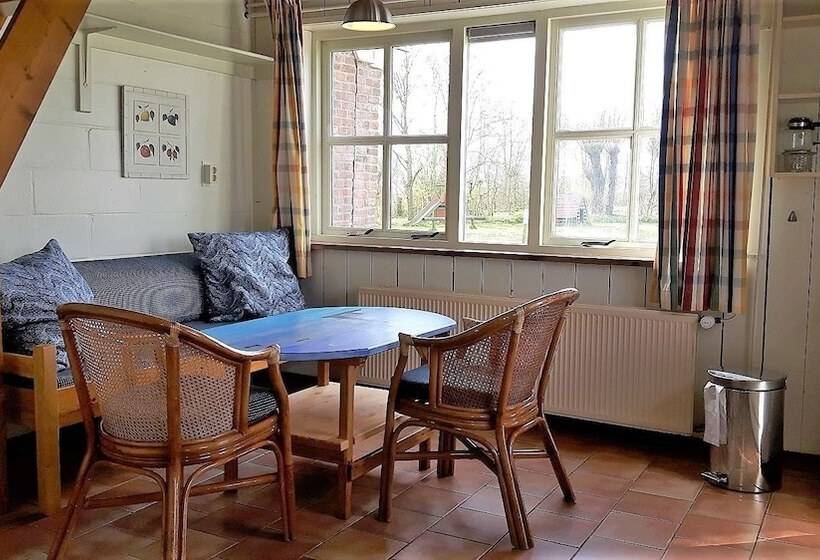 渡假胜地  Recreatiebedrijf De Koevoet