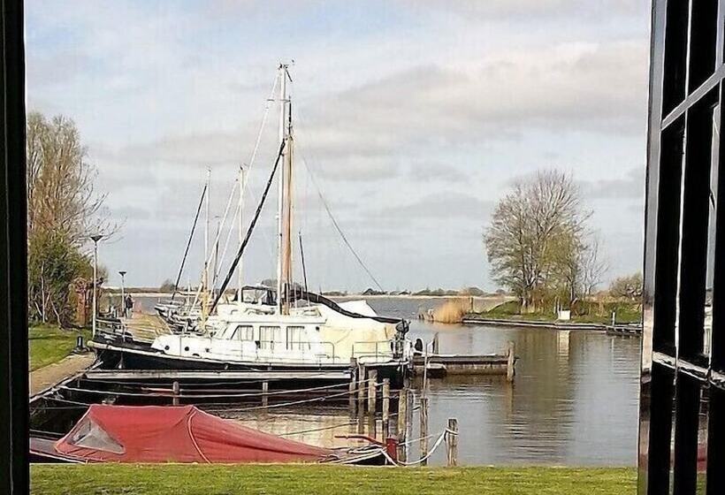 渡假胜地  Recreatiebedrijf De Koevoet