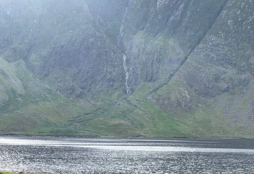 Carraigin Ban