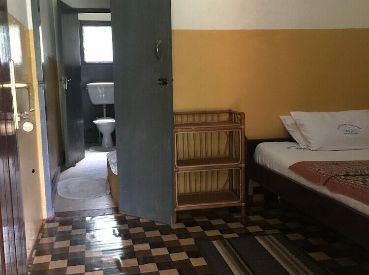 فندق Mountain Paradise Lodge