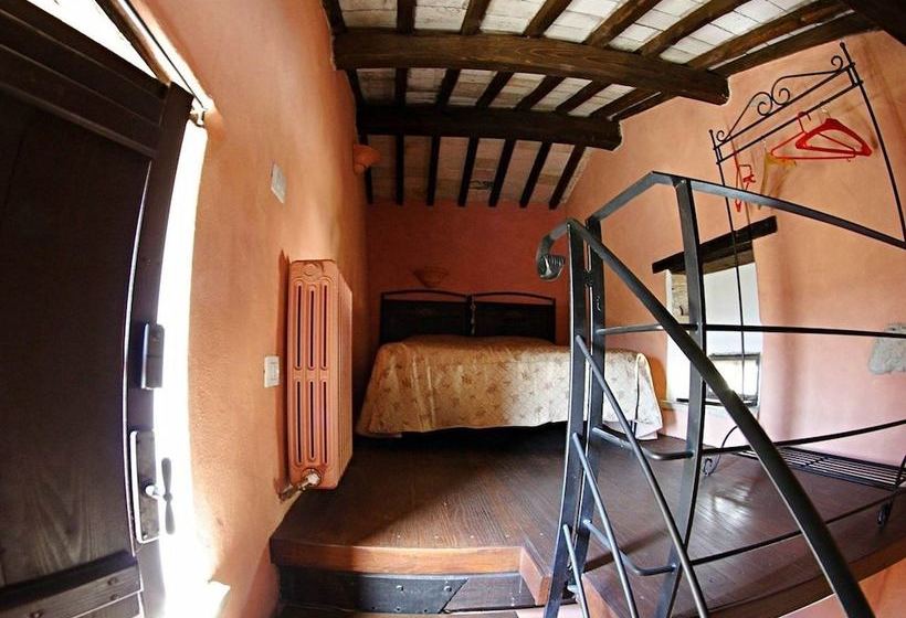 교외 호텔 Agriturismo Residenza Paradiso