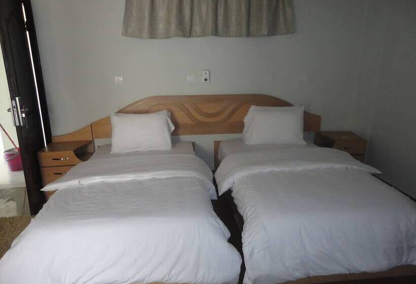 هتل Tenack Beach Resort &