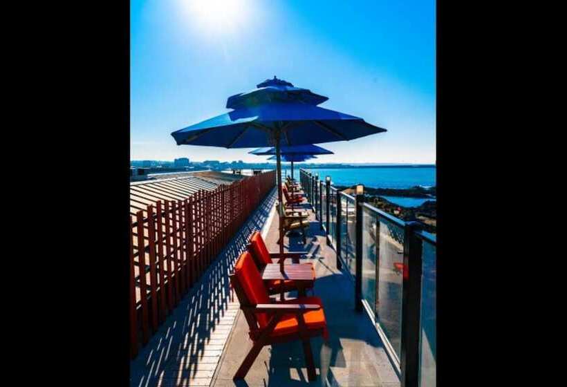 هتل Jeju M Stay Pension