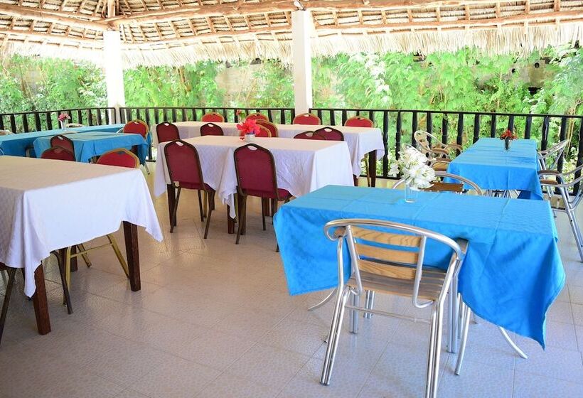 Fotos del hotel Kigwedeni Villas:  27
