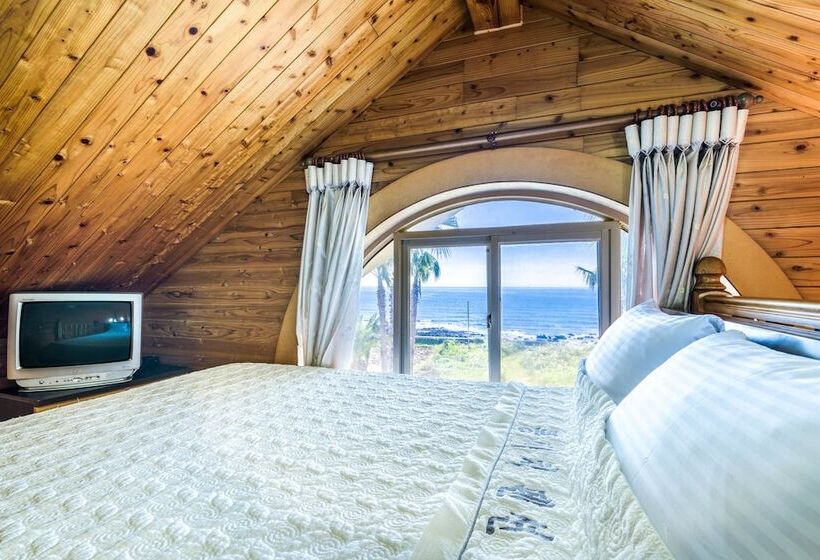 هتل Longbeach Pension