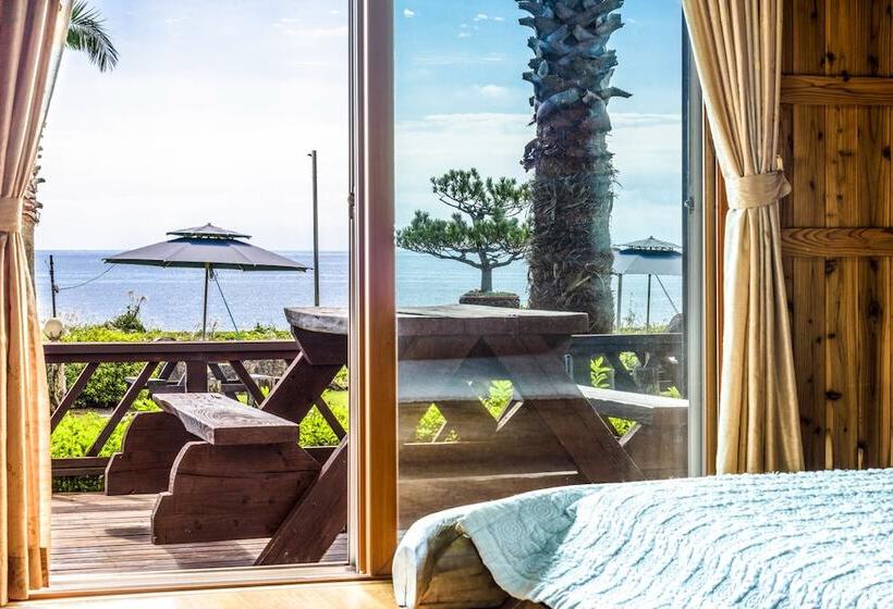 هتل Longbeach Pension