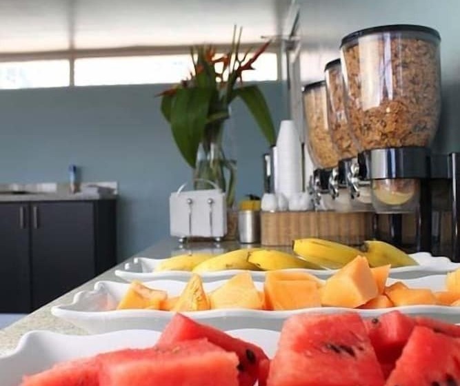 Fotos del hotel Aparthotel Sevilla Suites:  29