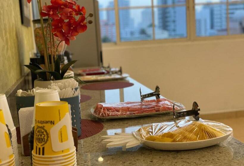 Fotos del hotel Aparthotel Sevilla Suites:  27