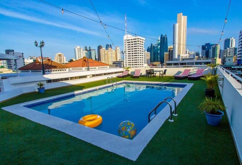 Fotos del hotel Aparthotel Sevilla Suites:  10