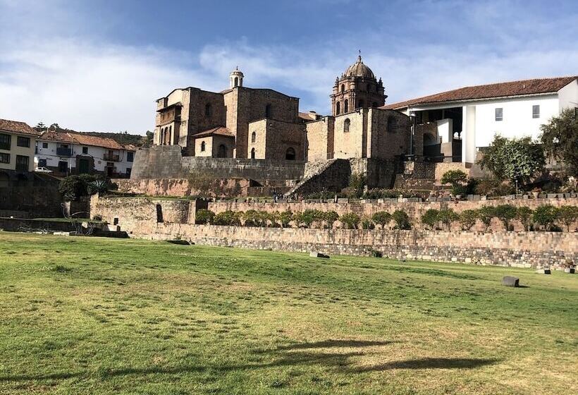 هتل Agustos Cusco