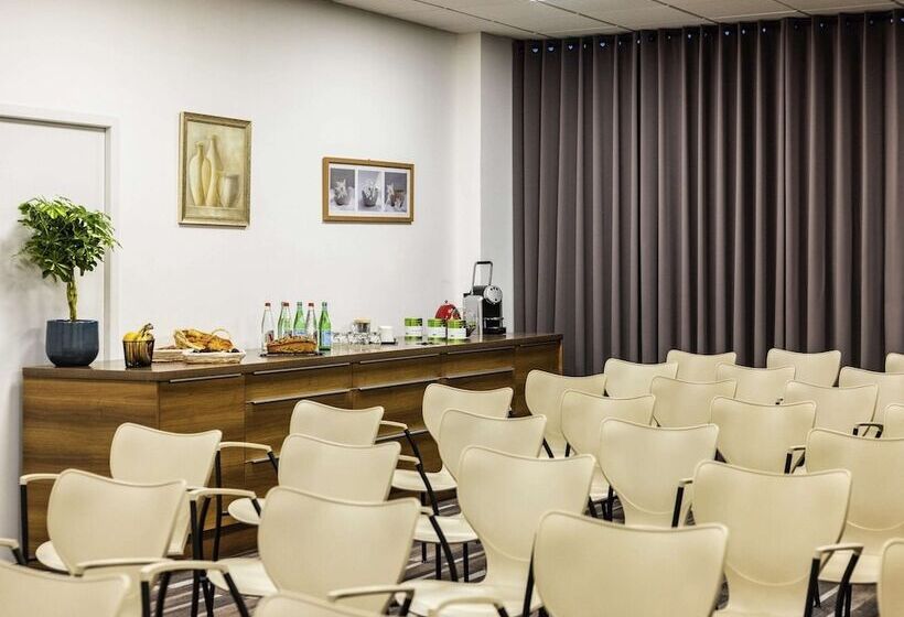 هتل Mercure Agen Centre