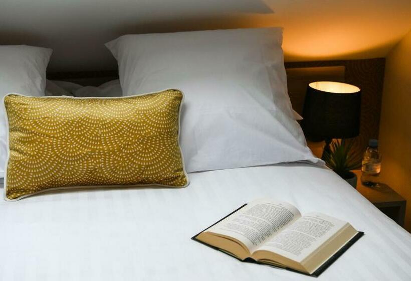 בית מלון כפרי Best Western Plus Le Havre Centre Gare
