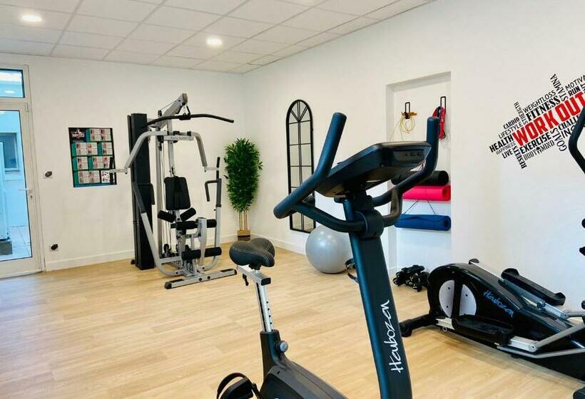 בית מלון כפרי Best Western Plus Le Havre Centre Gare