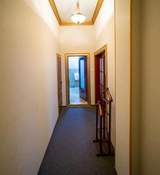 Fotos del hotel Bucharest Comfort Suites:  12