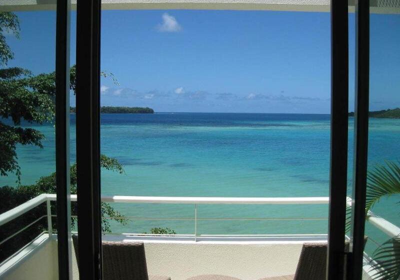 هتل Chantilly S On The Bay