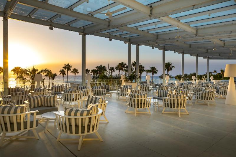 Fotos del hotel Constantinos The Great Beach:  43