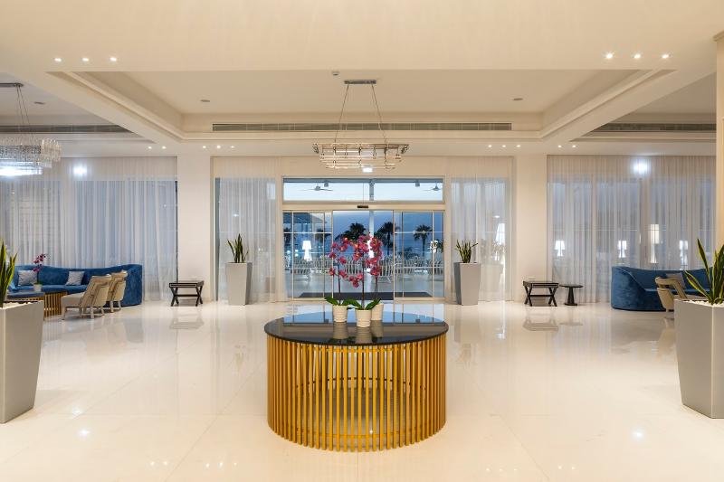 Fotos del hotel Constantinos The Great Beach:  44