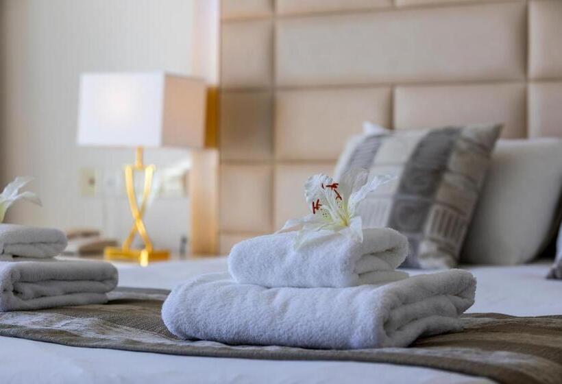 Fotos del hotel Constantinos The Great Beach:  26