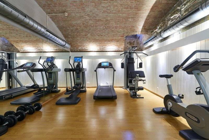 Fotos del hotel Hilight Suites:  17