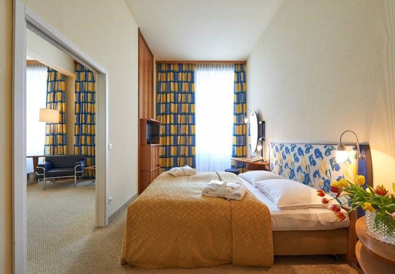 Fotos del hotel Hilight Suites:  2