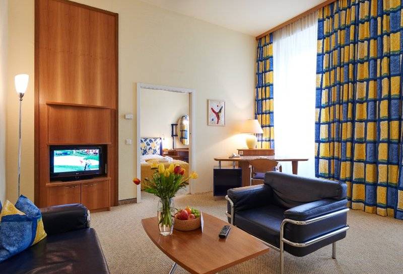 Fotos del hotel Hilight Suites:  36