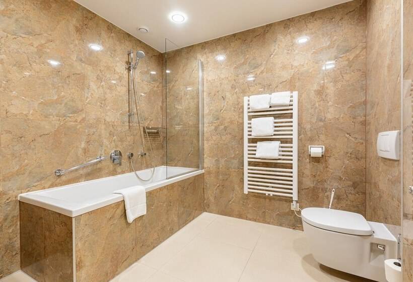 Fotos del hotel Hilight Suites:  22