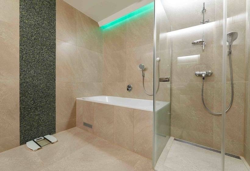 Fotos del hotel Hilight Suites:  18