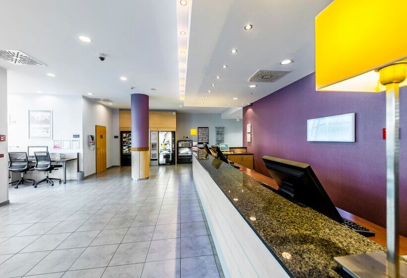 Fotos del hotel Holiday Inn Express Berlin City Centre, An Ihg:  7