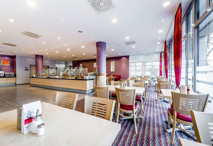 Fotos del hotel Holiday Inn Express Berlin City Centre, An Ihg:  8