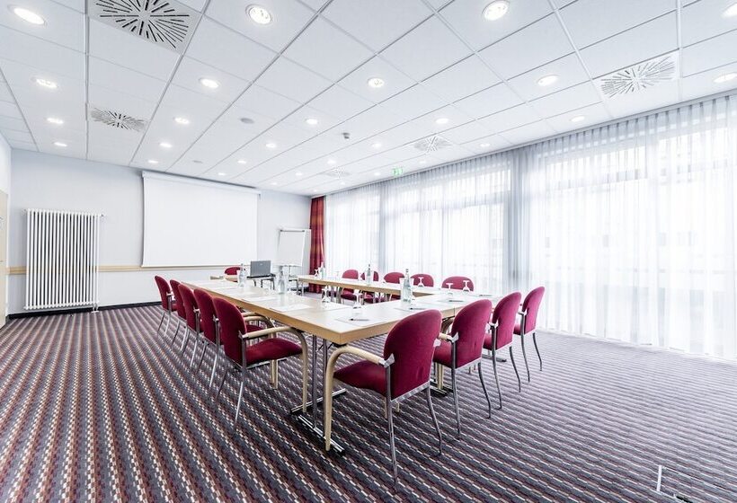 Fotos del hotel Holiday Inn Express Berlin City Centre, An Ihg:  18