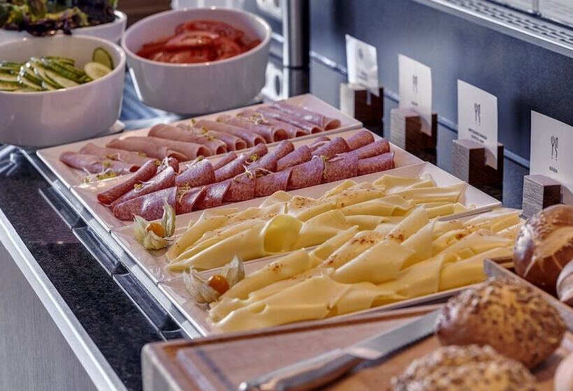 Fotos del hotel Holiday Inn Express Berlin City Centre, An Ihg:  9