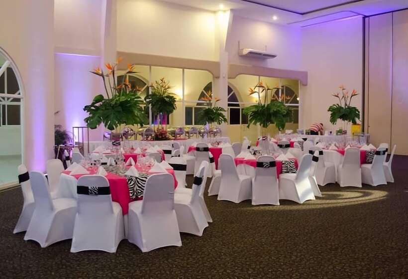 Fotos del hotel Las Cumbres & Water Park:  9