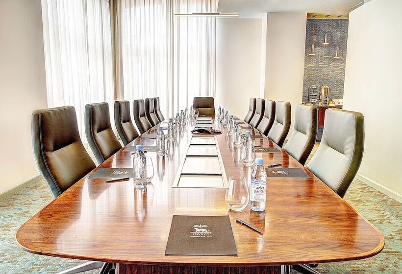 هتل Leopalace Resort Guam