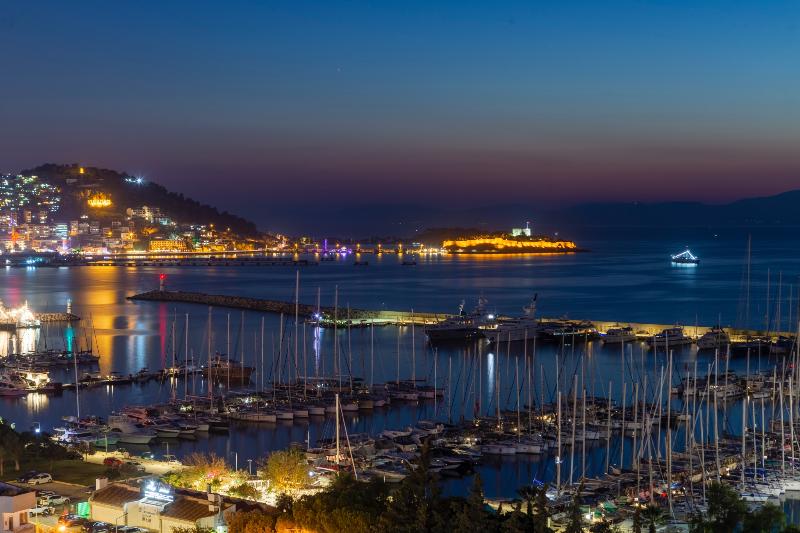 فندق Marina  Kusadasi