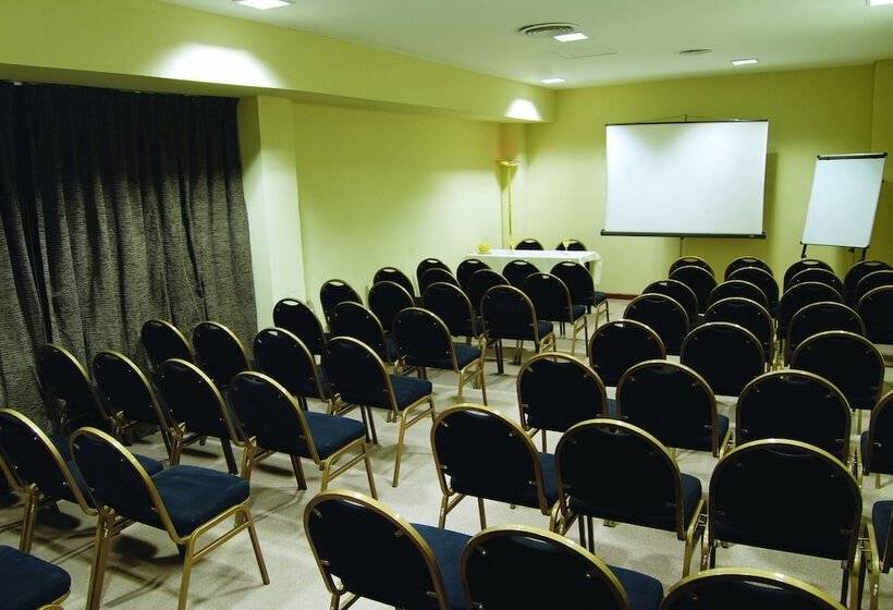 Fotos del hotel Mayflower Suites:  8