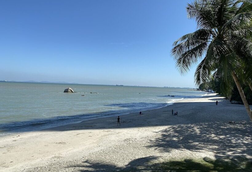酒店 Mercure Penang Beach