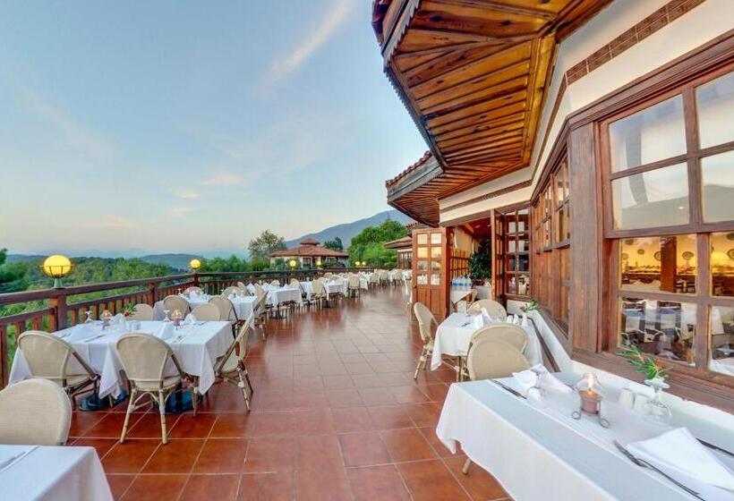 هتل Montana Pine Resort   All Inclusive