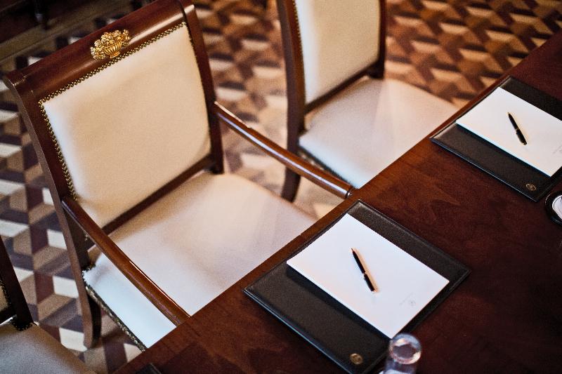 هتل Palais Coburg