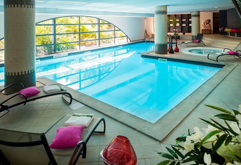 هتل Parc Beaumont & Spa Pau   Mgallery