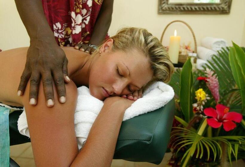 هتل Poppy S On The Lagoon